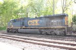 CSX 261 leading M404